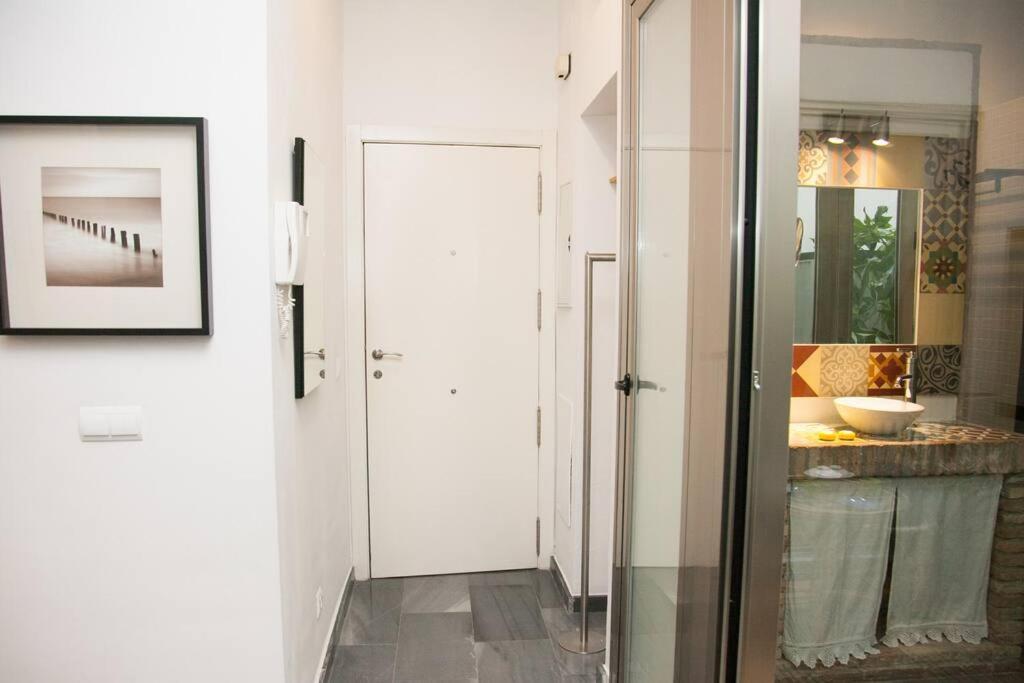 Beautiful Silent Apartment Private Parking إشبيلية المظهر الخارجي الصورة